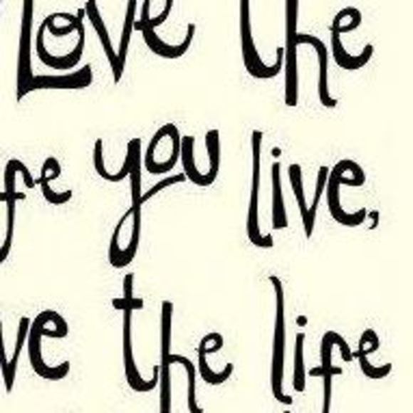 Meet your Posher, Debbi - Picture 1 of 1